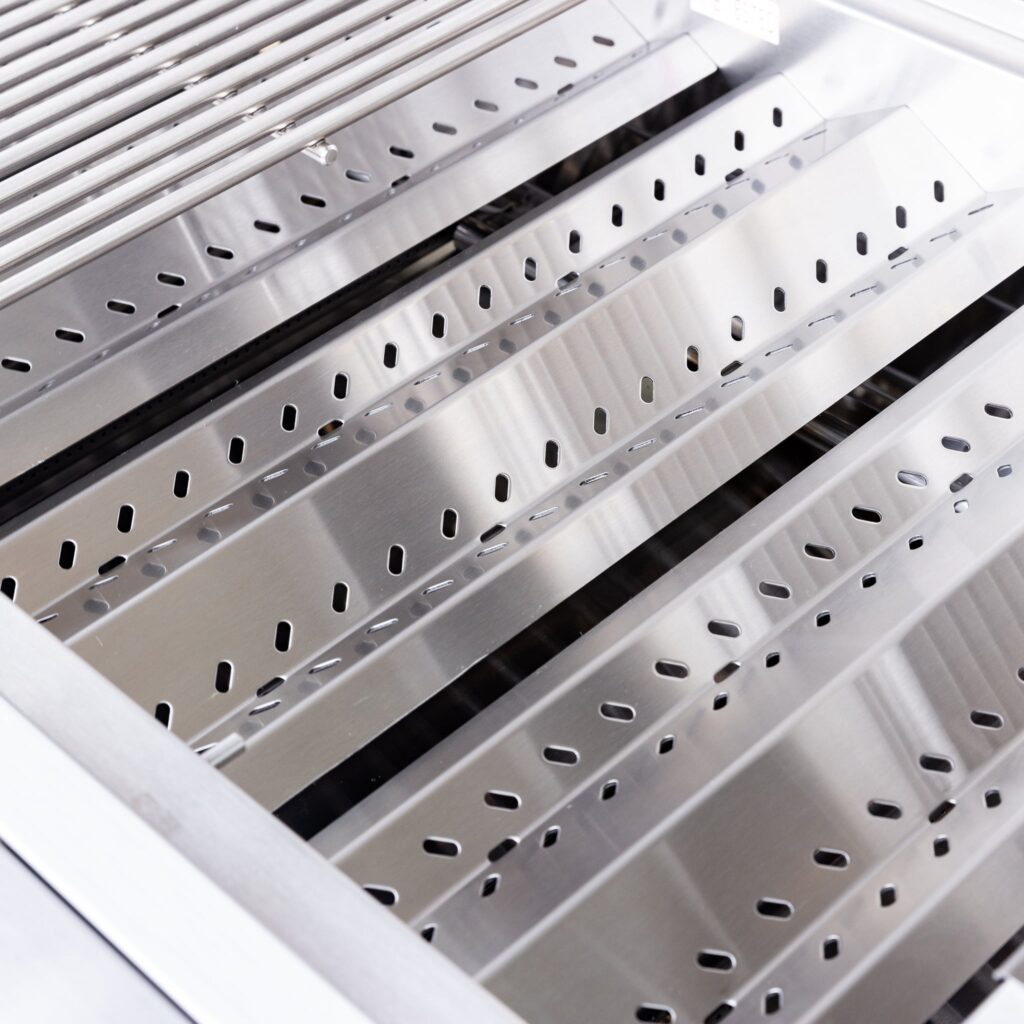 SUMMERSET™ Sizzler 25" Built-In Grill [2 Fuel Types]