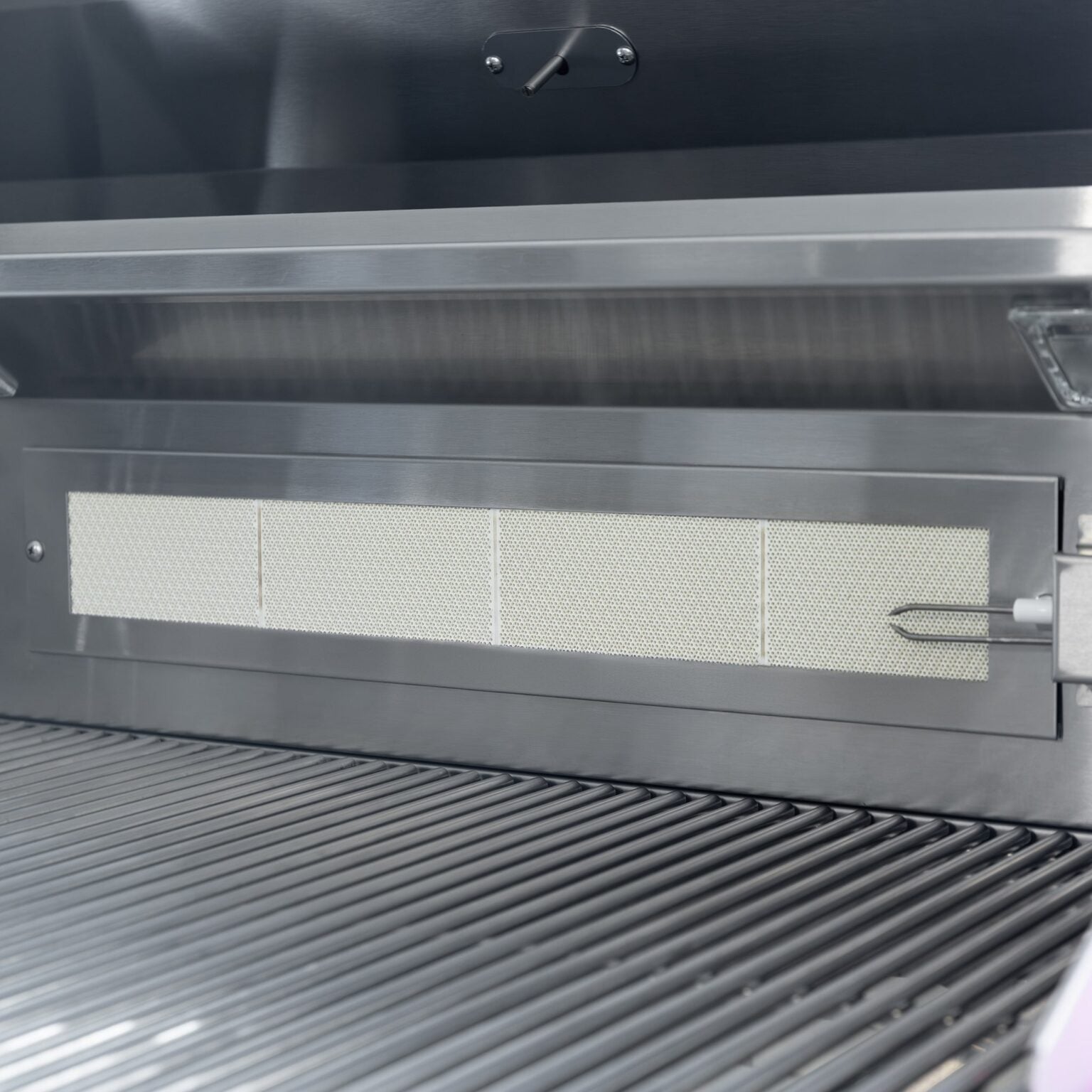 SUMMERSET™ Sizzler Pro 40" Built-In Grill [2 Fuel Types]