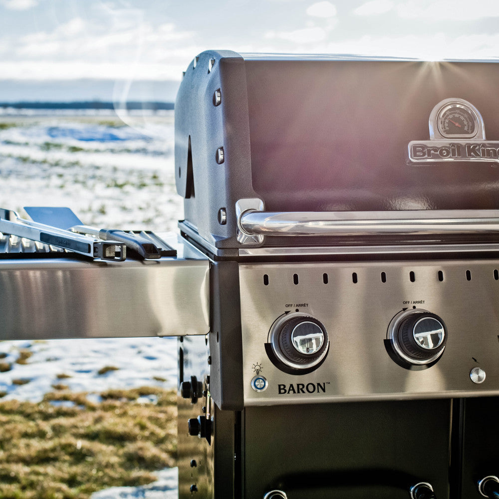 Broil King® Baron™ 420 PRO 4-Burner Grill