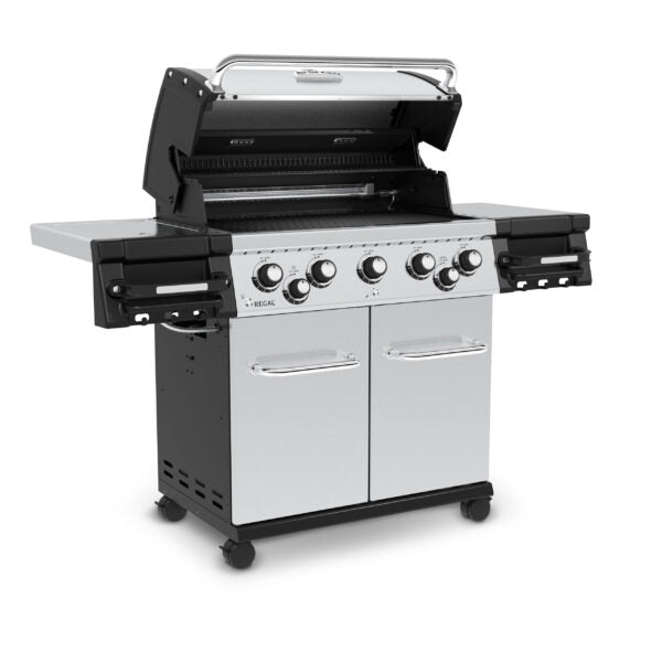 Broil King® Regal™ S590 PRO 5-Burner Grill