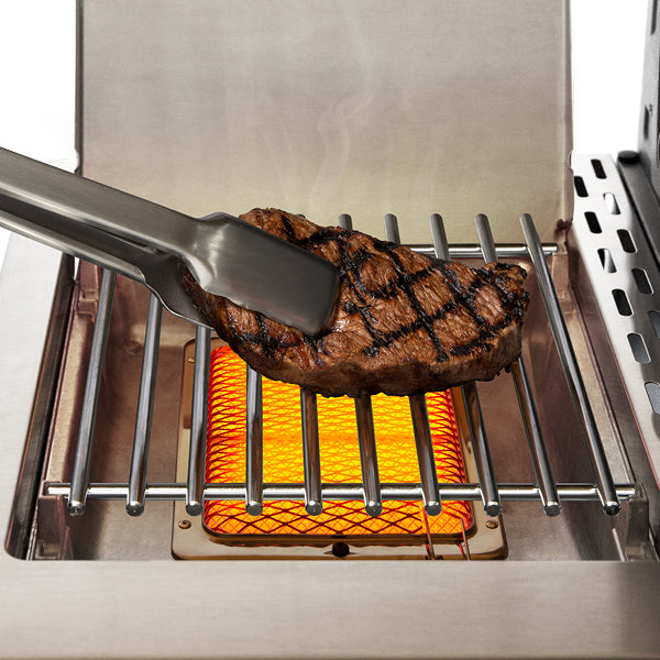 Broil King® Regal™ S490 PRO IR 4-Burner Grill
